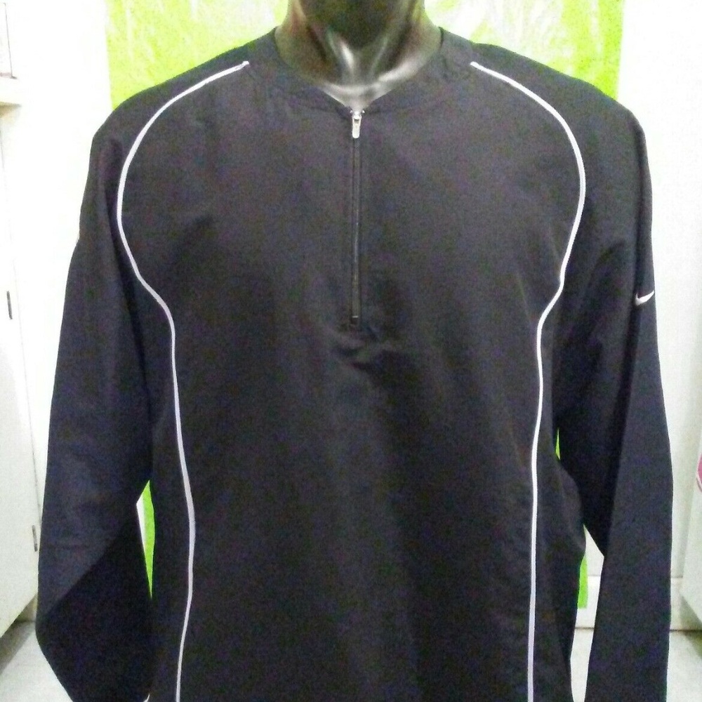 Nike Fit Dry 1/4 Zip Windbreaker Jacket